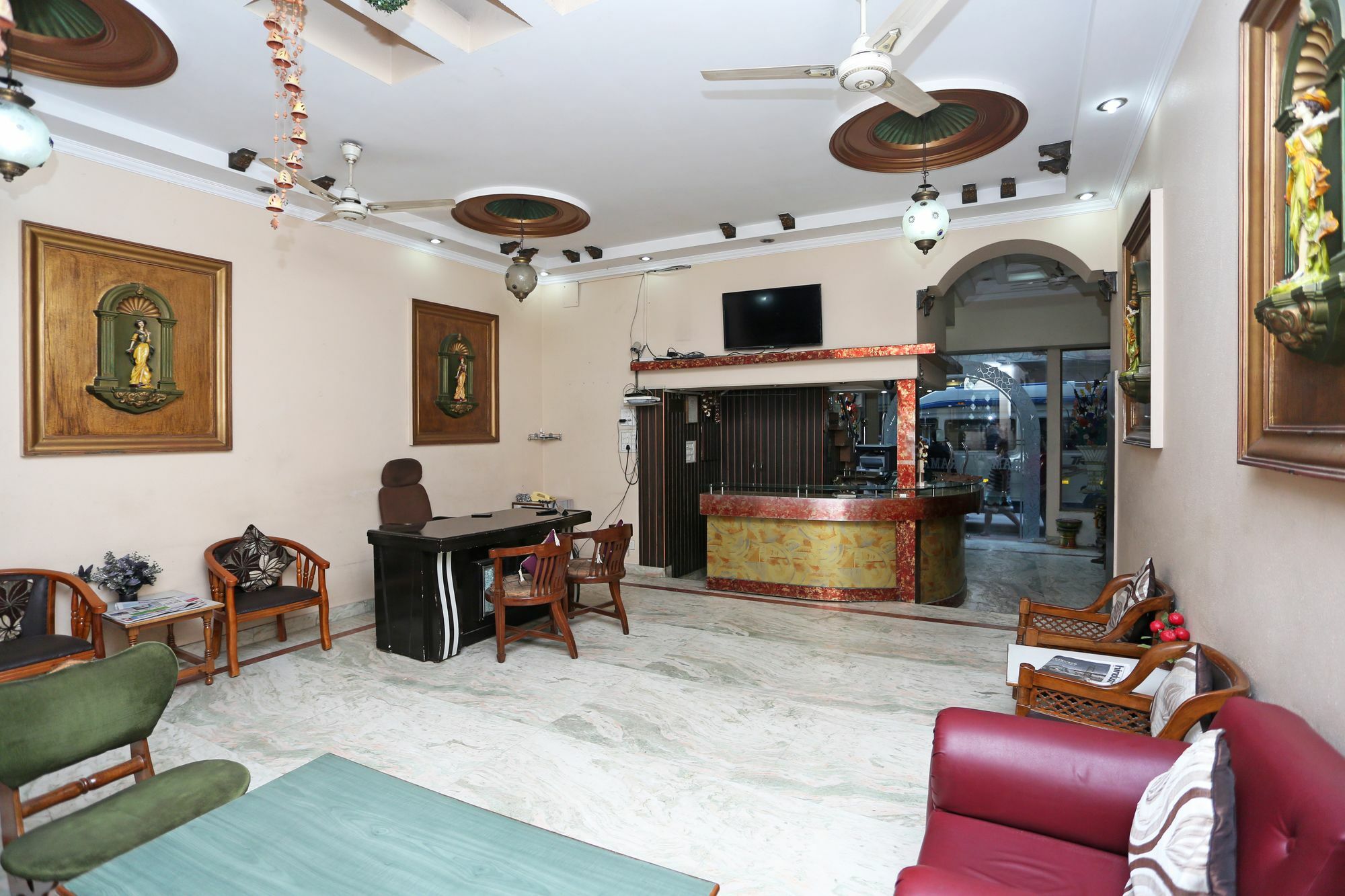 Oyo 3472 Hotel Rama Inn New Delhi Bagian luar foto