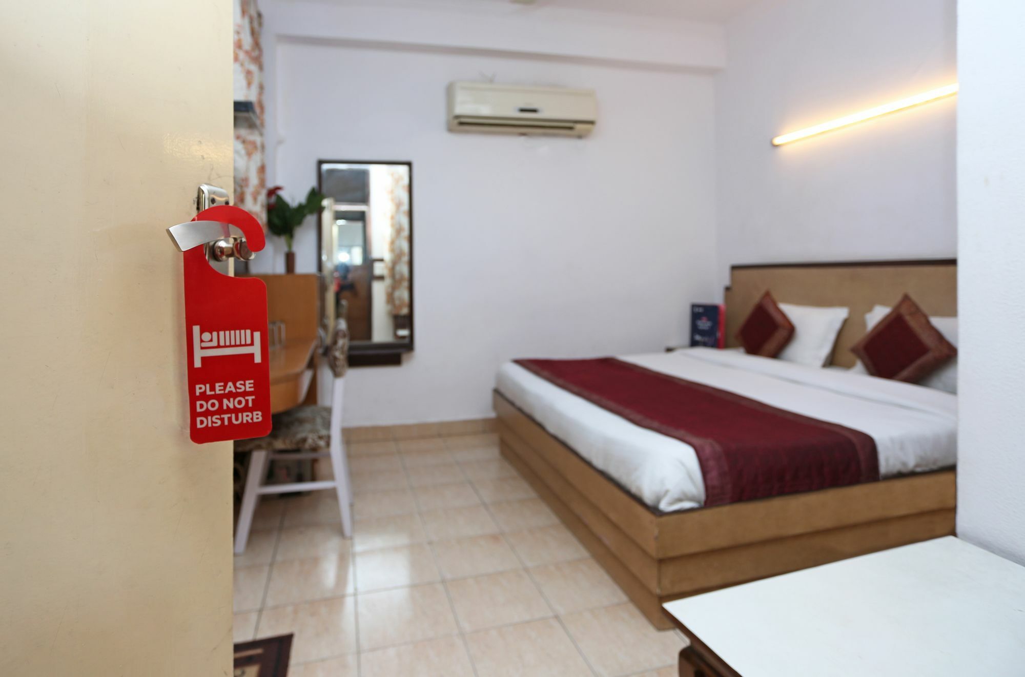 Oyo 3472 Hotel Rama Inn New Delhi Bagian luar foto